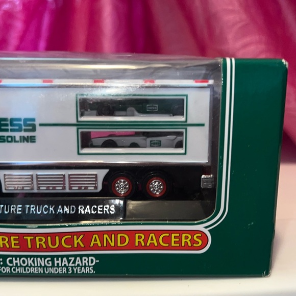 🧨Vintage New In Box 2013 Miniature HESS TRUCK AND RACERS 🧨 - Picture 3 of 5